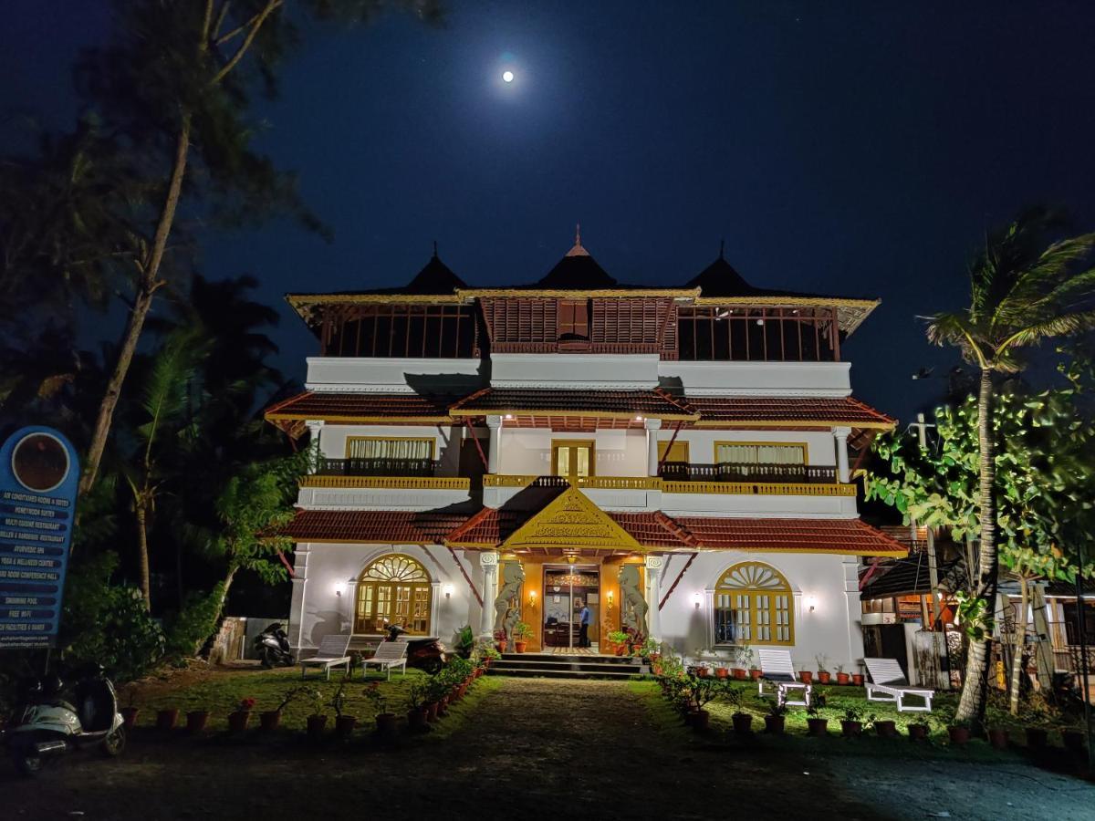 Sea View Resort-& Spa Cherai Cherai Beach Bagian luar foto