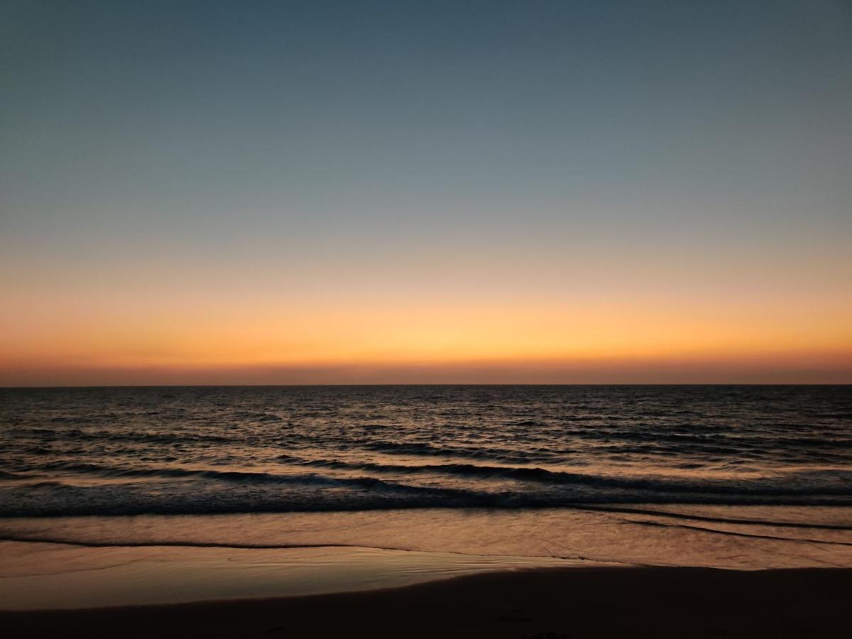 Sea View Resort-& Spa Cherai Cherai Beach Bagian luar foto