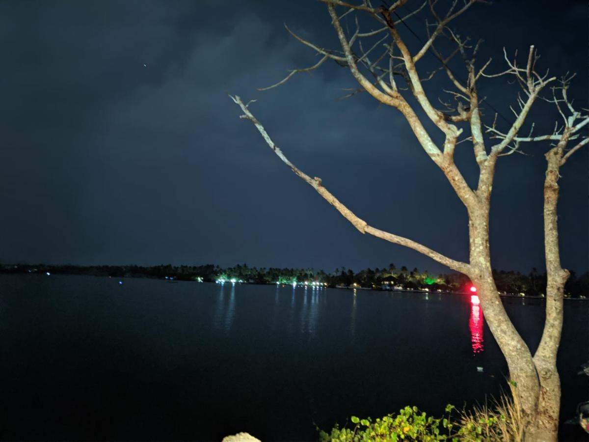 Sea View Resort-& Spa Cherai Cherai Beach Bagian luar foto