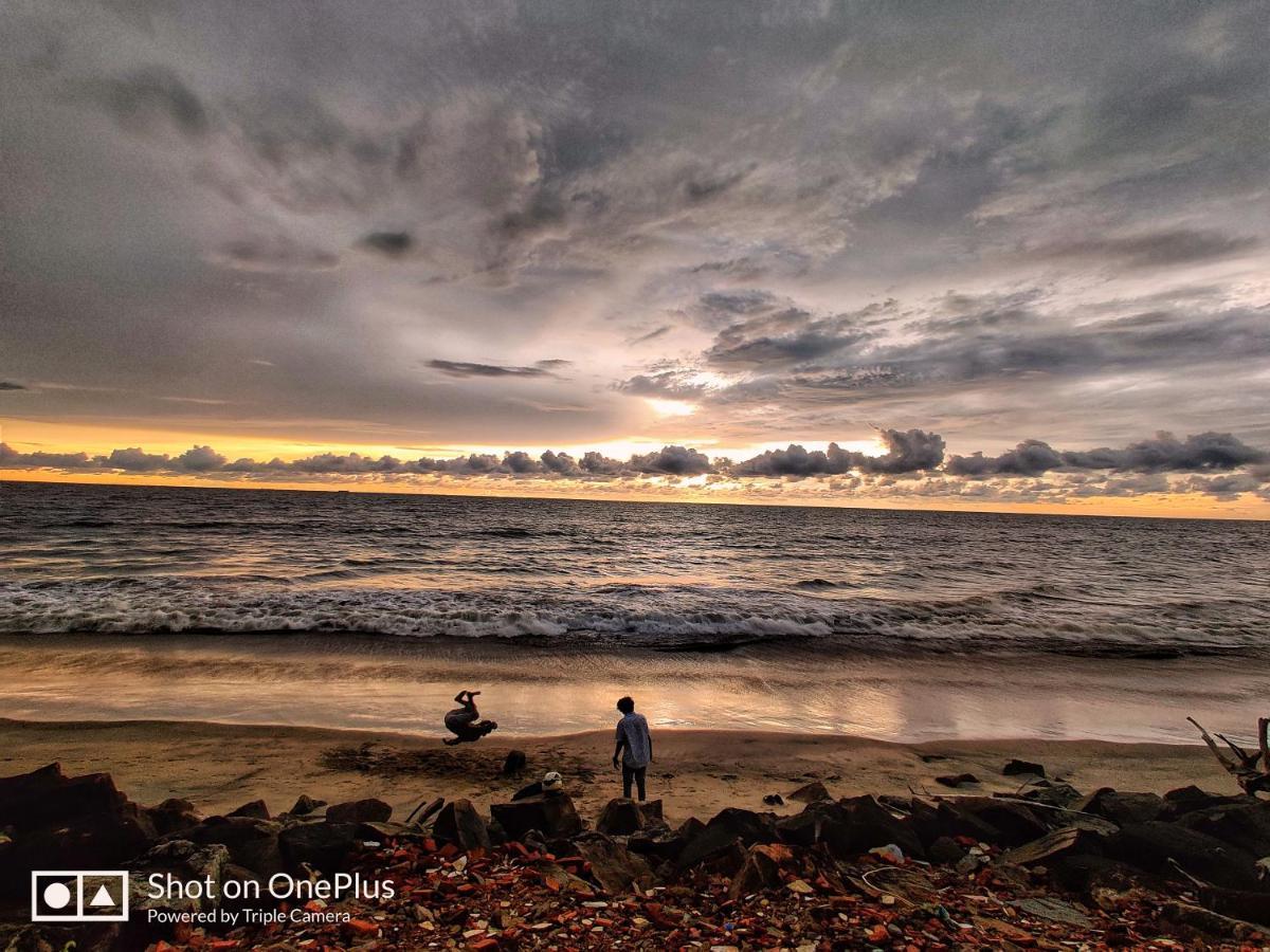Sea View Resort-& Spa Cherai Cherai Beach Bagian luar foto