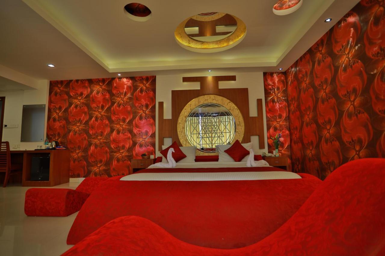 Sea View Resort-& Spa Cherai Cherai Beach Bagian luar foto